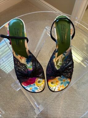 Beverly Feldman Black Lace Slingback Heels with Multicolor Floral Insole